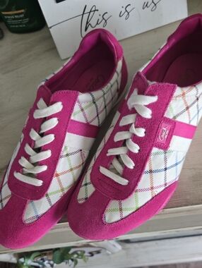 Coach Women’s Pink Plaid Low-Top Sneakers
